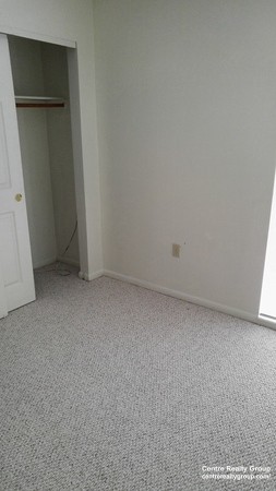 73 Hamlet St, Thompsonville