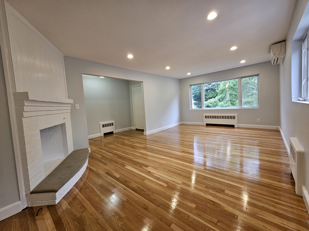 115 Langley Rd, Newton Centre