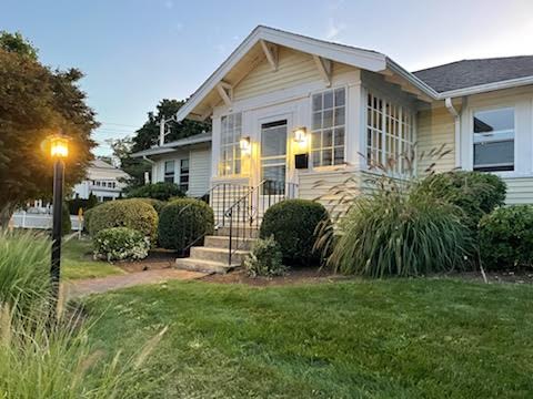 335 Hillside Ave, Needham Heights