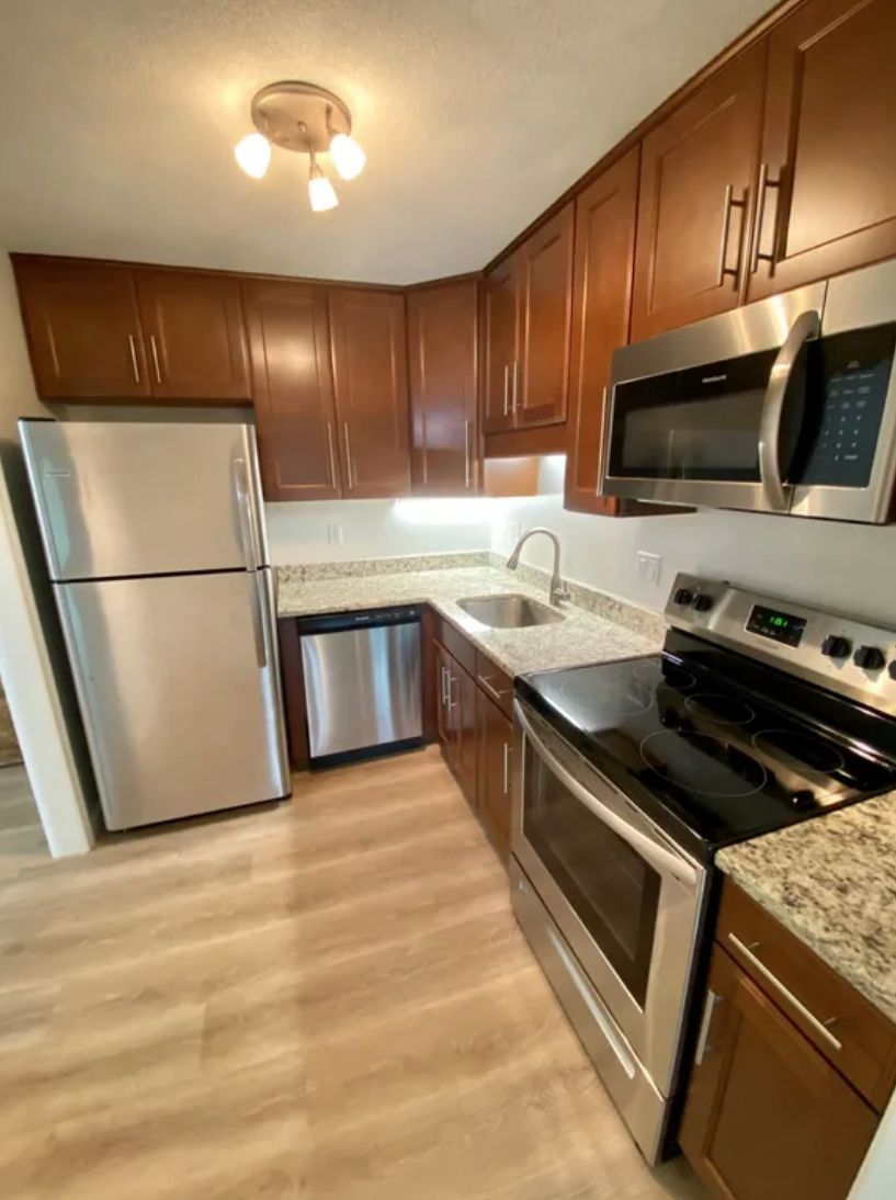 55 Farwell St, Nonantum