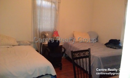 674 Centre St, Newton Corner