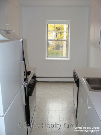 483 Centre St, Newton Corner