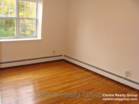 483 Centre St, Newton Corner