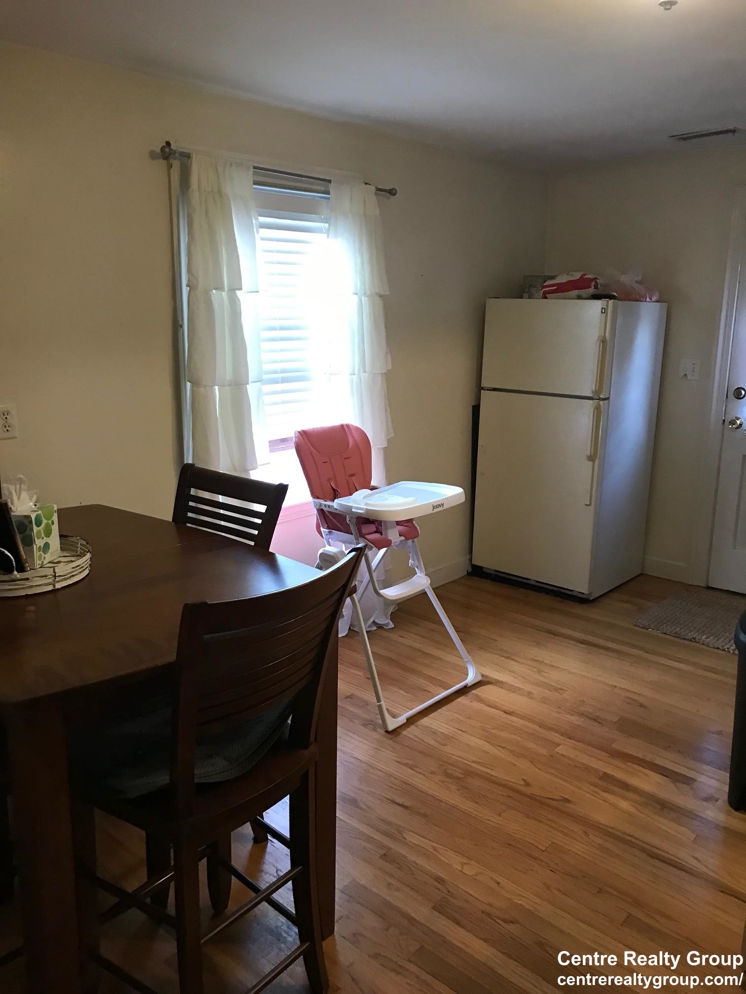 122 Chestnut St, South Side