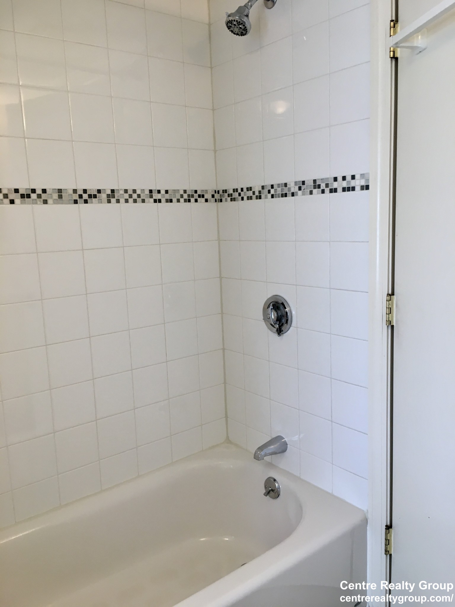 1024 Chestnut St, Newton Upper Falls