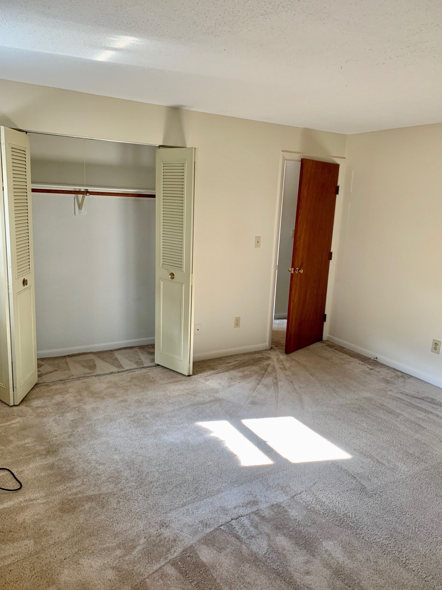 89 Lexington St, Auburndale