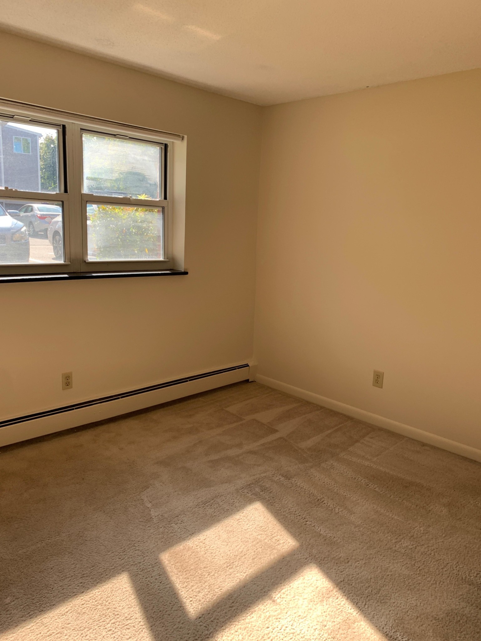 89 Lexington St, Auburndale