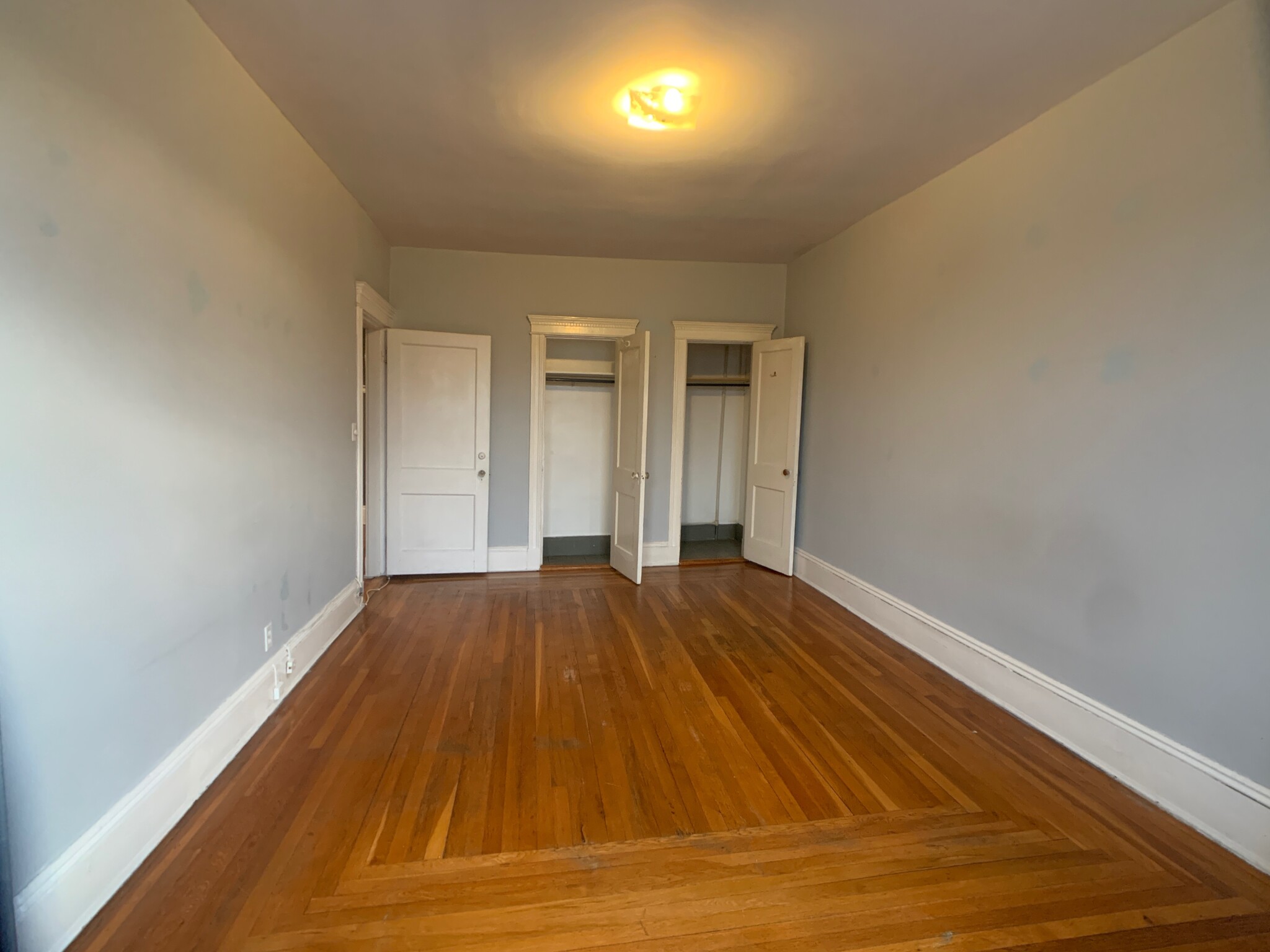 1868 Commonwealth Ave, Brighton