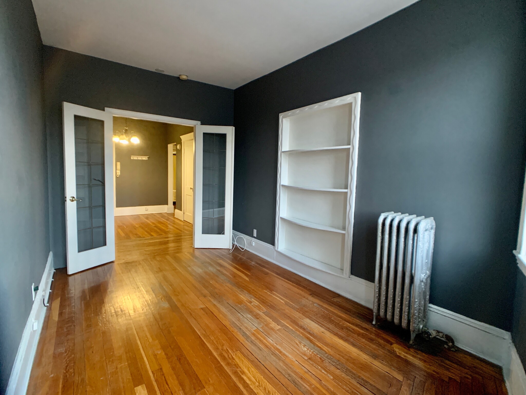 1868 Commonwealth Ave, Brighton