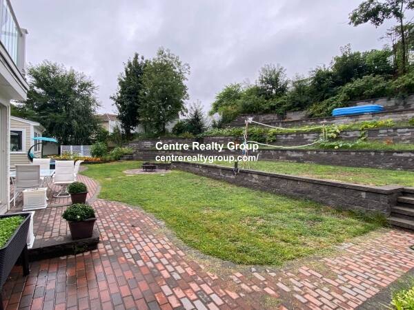 27 Hamilton Pl, Needham Heights