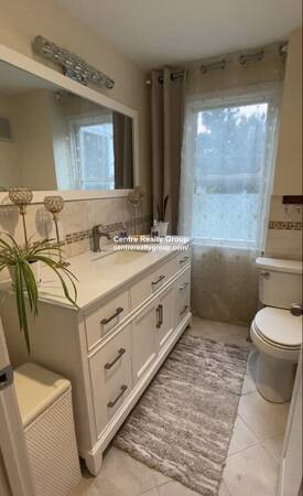 27 Hamilton Pl, Needham Heights