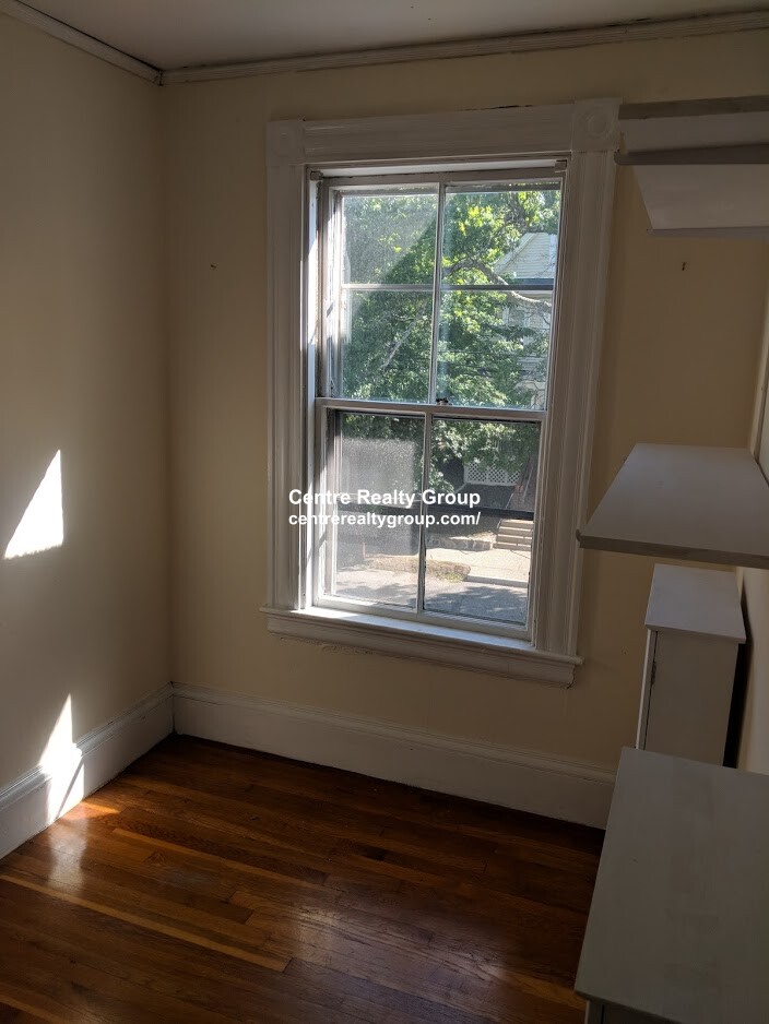 53 Eddy St, West Newton