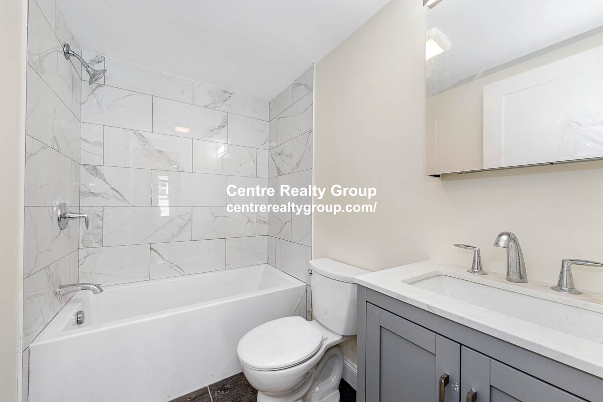 73-75 Lexington St, Waltham