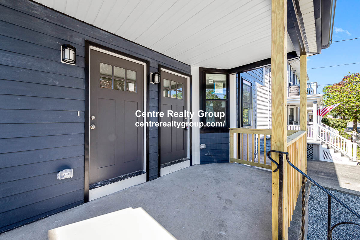 73-75 Lexington St, Waltham