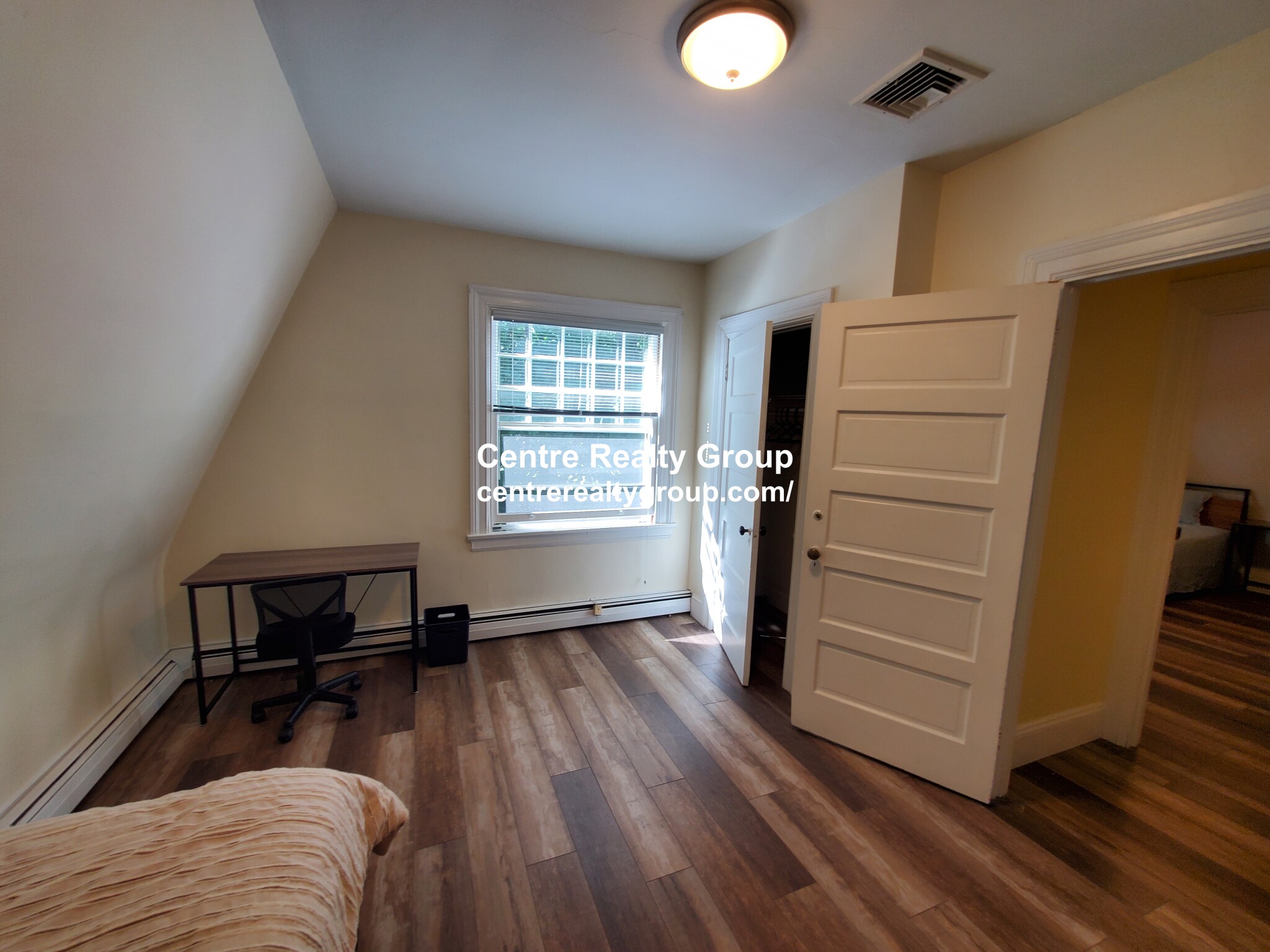 1106 Boylston St, Chestnut Hill