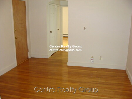 182 Church St, Newton Corner