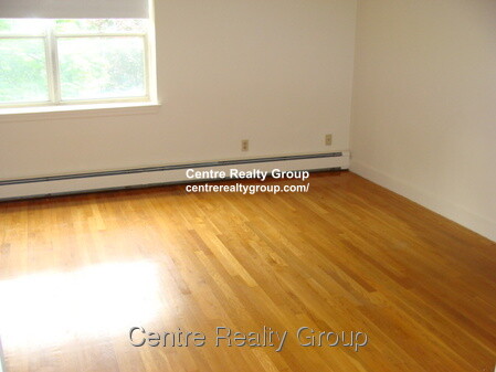 182 Church St, Newton Corner