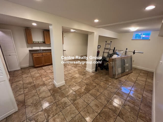 769 Watertown St, Newtonville