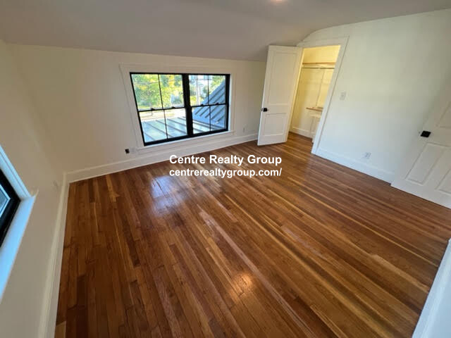 769 Watertown St, Newtonville