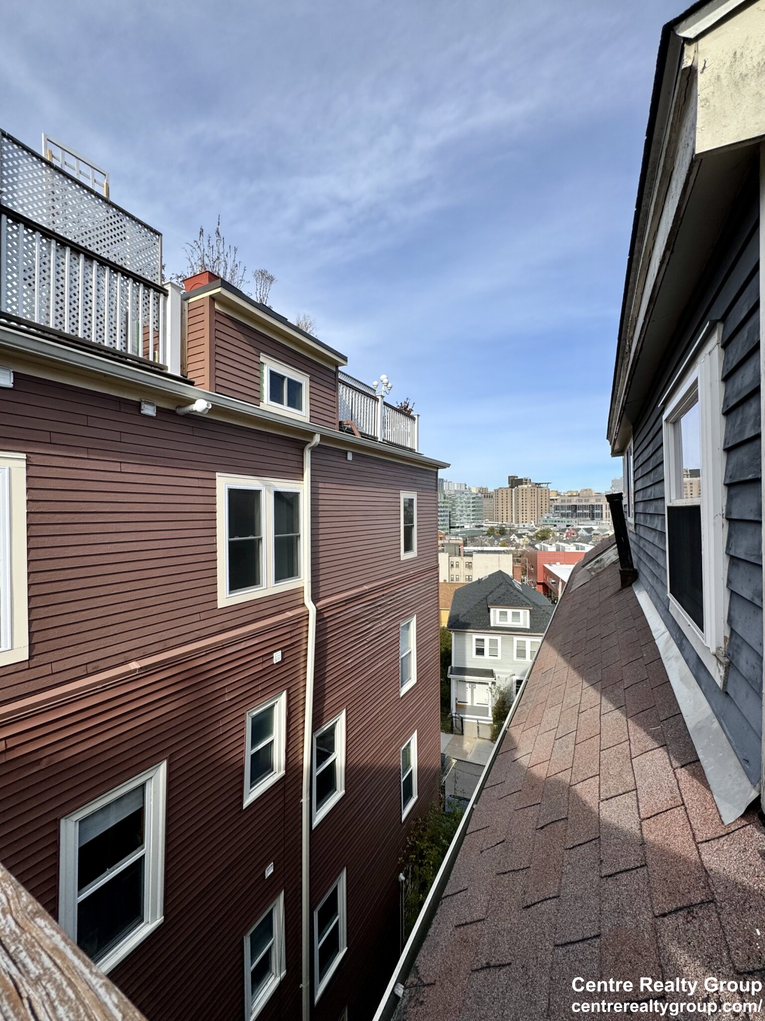 180 Hillside St, Mission Hill