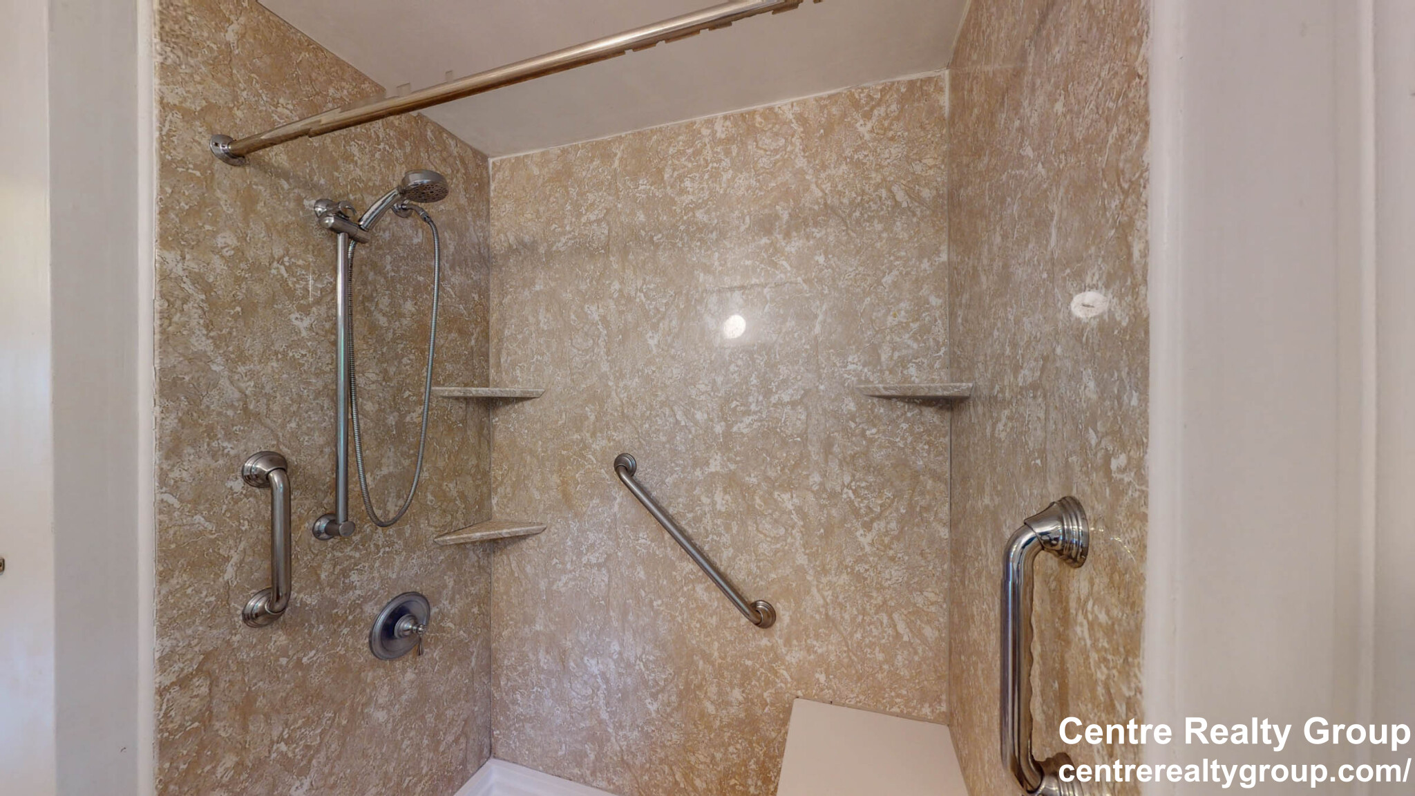 409 Dedham Ave, Needham