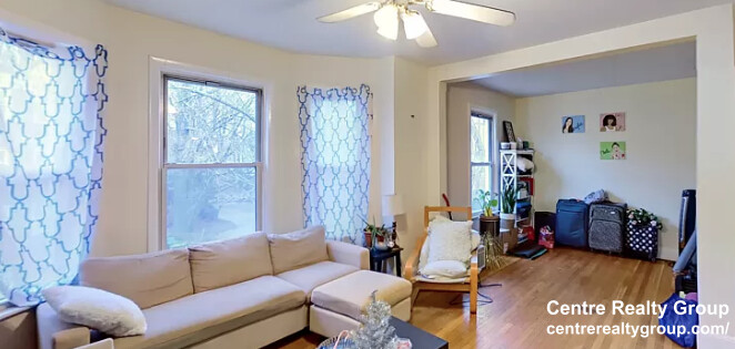 216 Freeman St, North Brookline