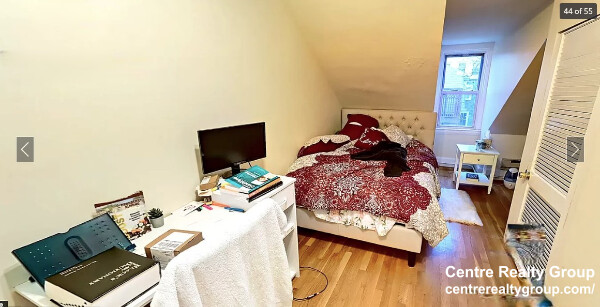 216 Freeman St, North Brookline