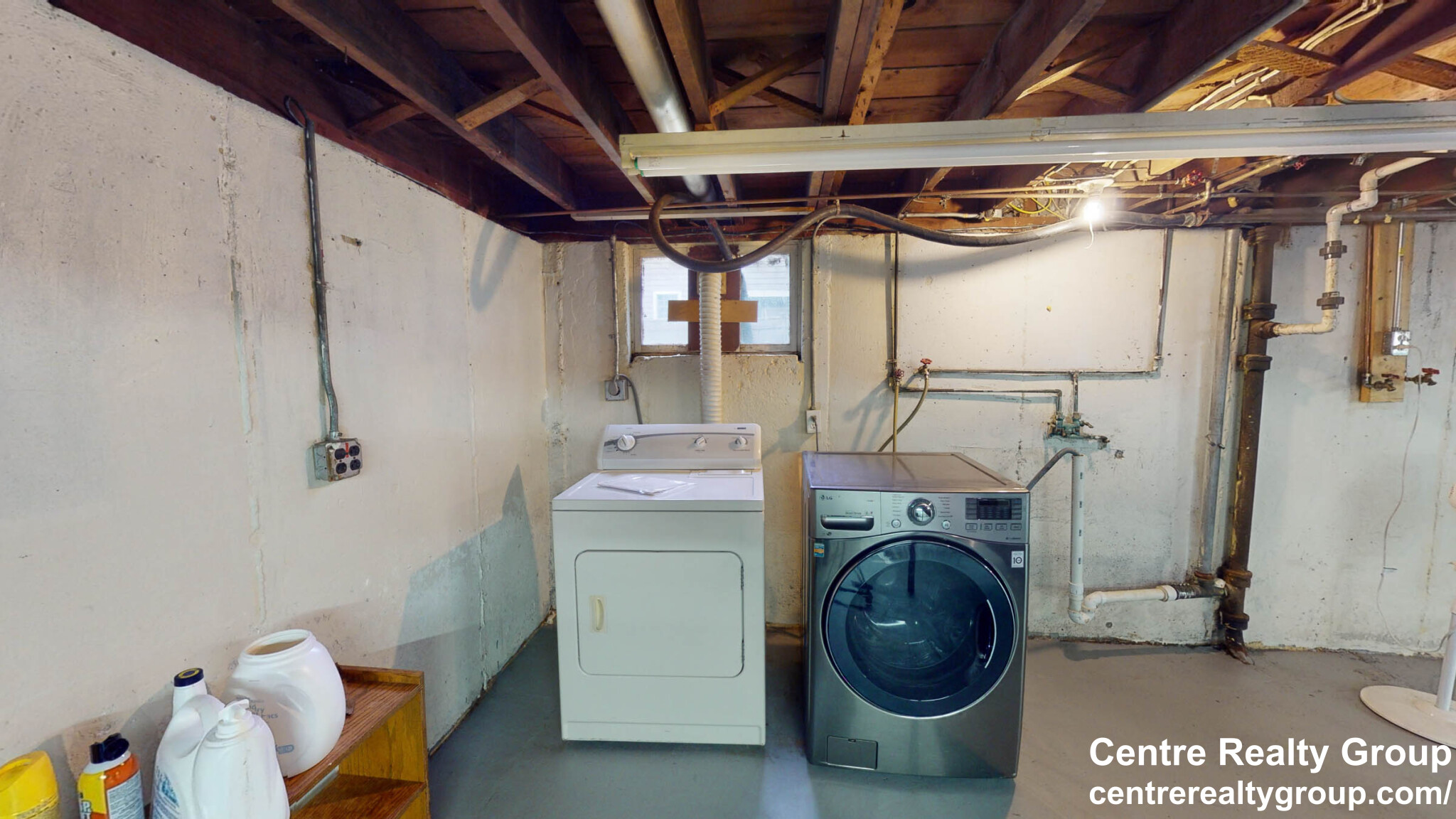 409 Dedham Ave, Needham