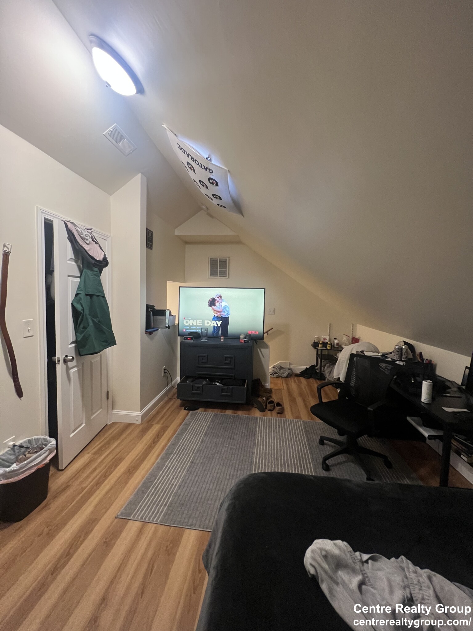 755 South St, Roberts