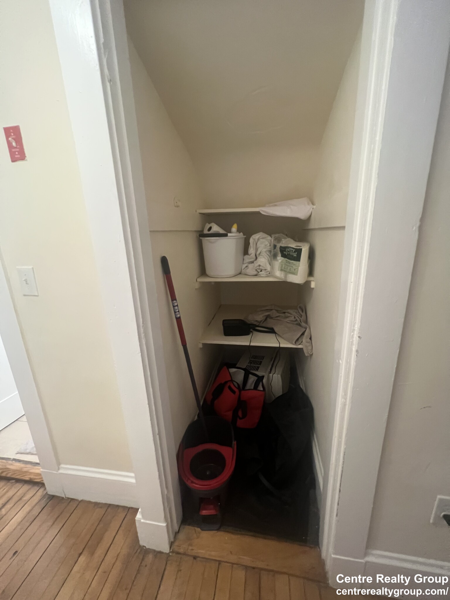 755 South St, Roberts