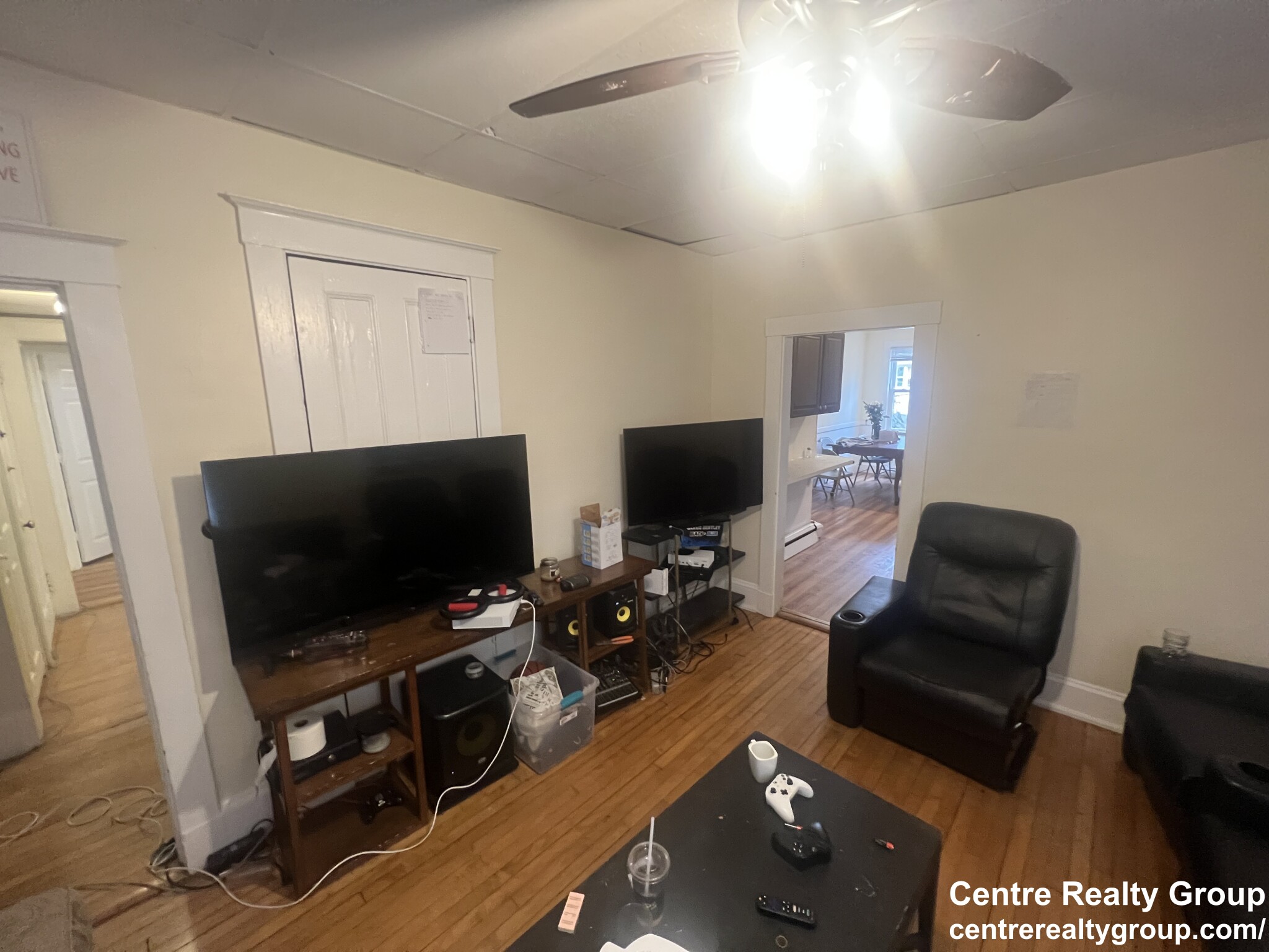 755 South St, Roberts