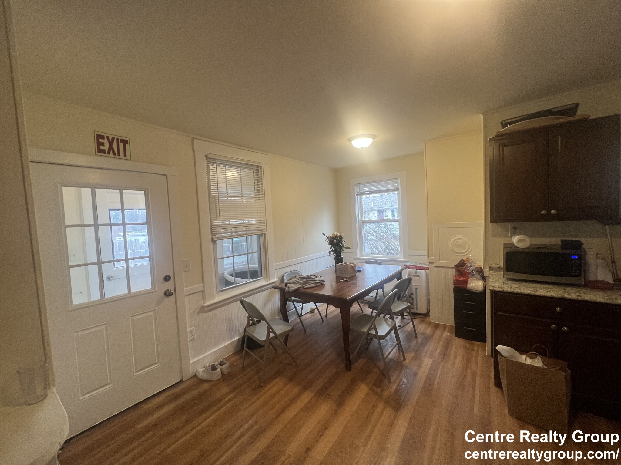 755 South St, Roberts