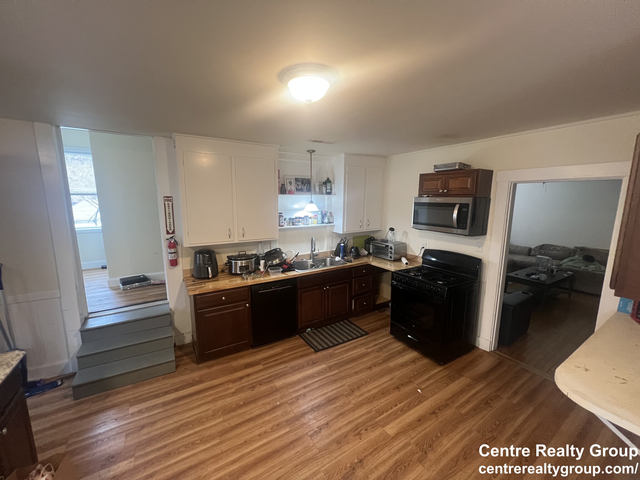 755 South St, Roberts