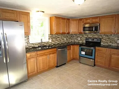 751 South St, Roberts