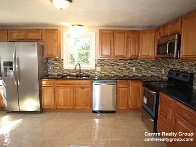 751 South St, Roberts