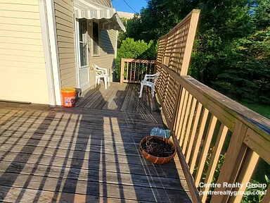 751 South St, Roberts