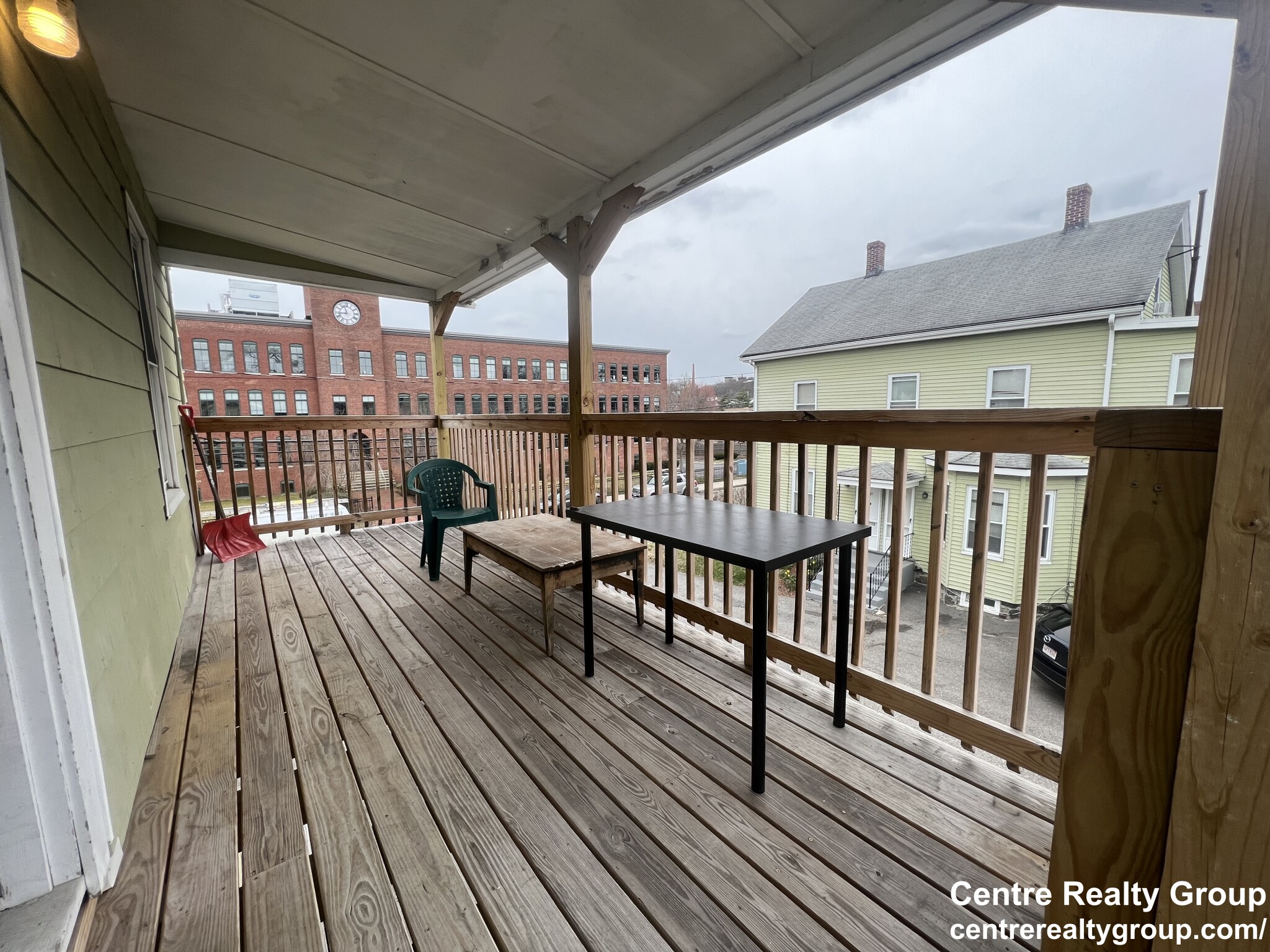 3 Brown St, South Side