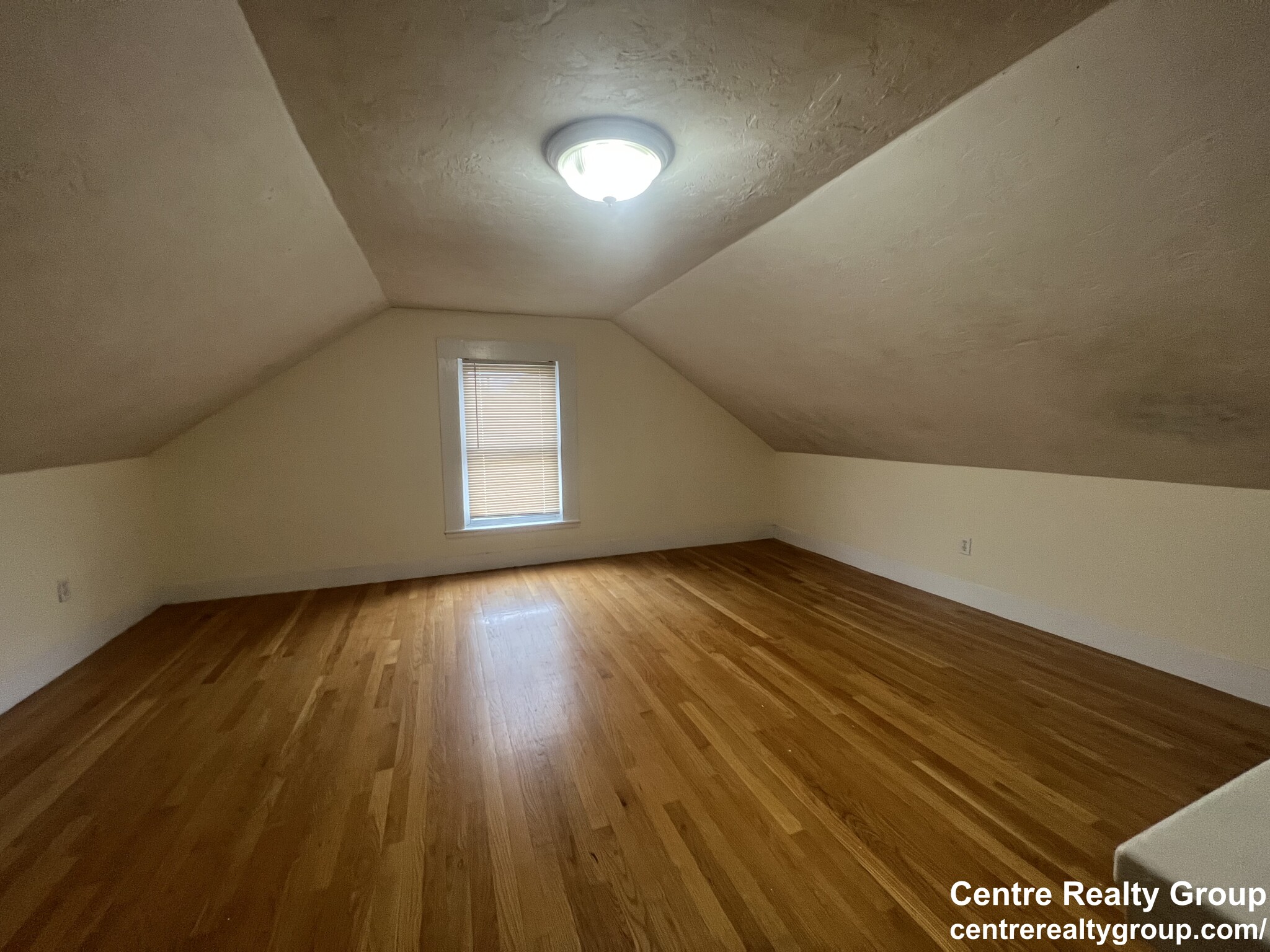 257 Charles St, Banks Square