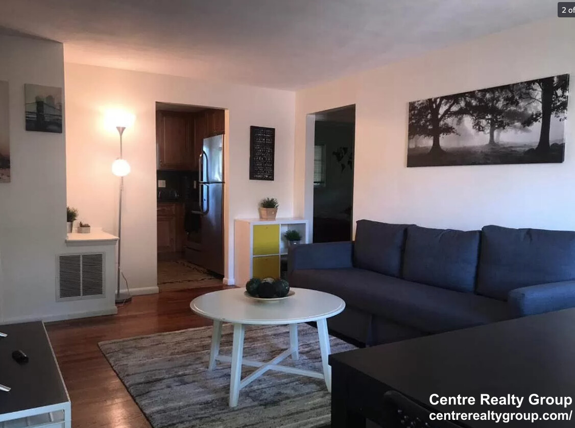 23 Oxford Circle, Belmont