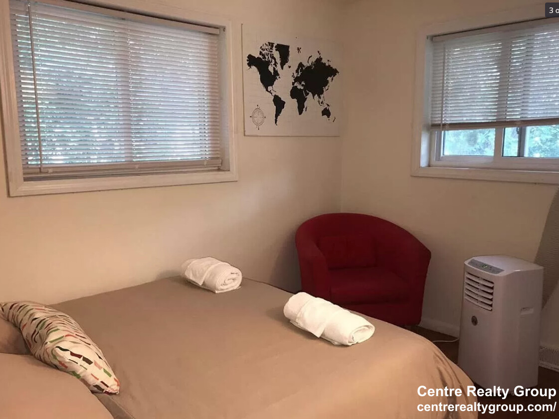 23 Oxford Circle, Belmont