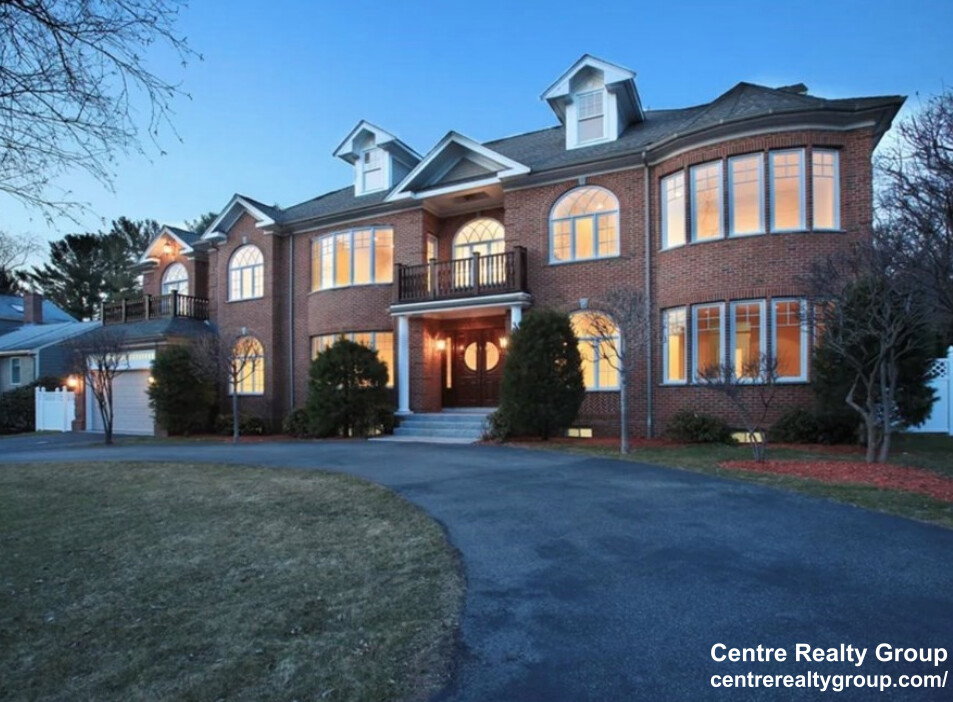 75 Woodfall Rd, Belmont