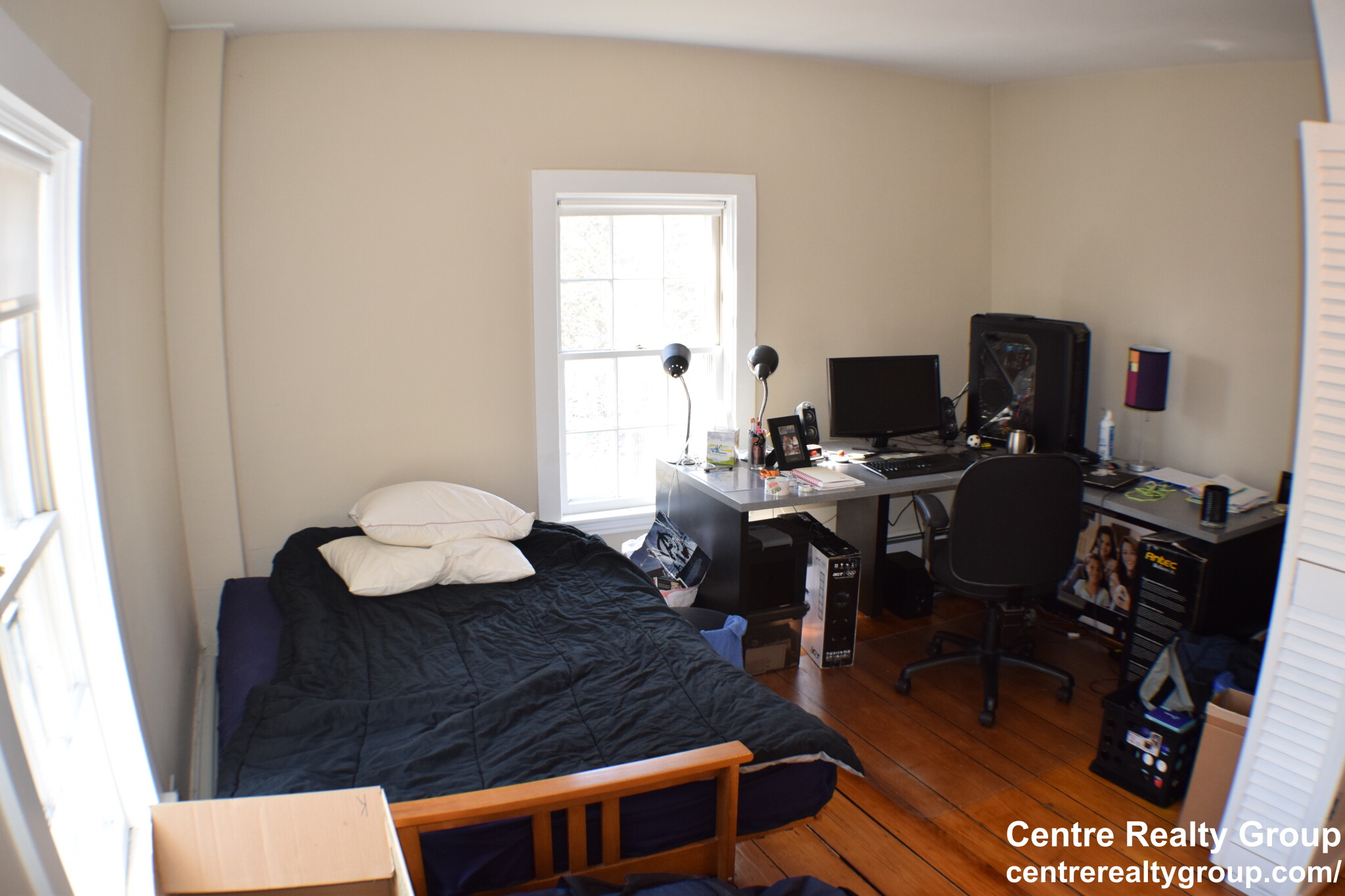 1056 Beacon St, Newton Centre