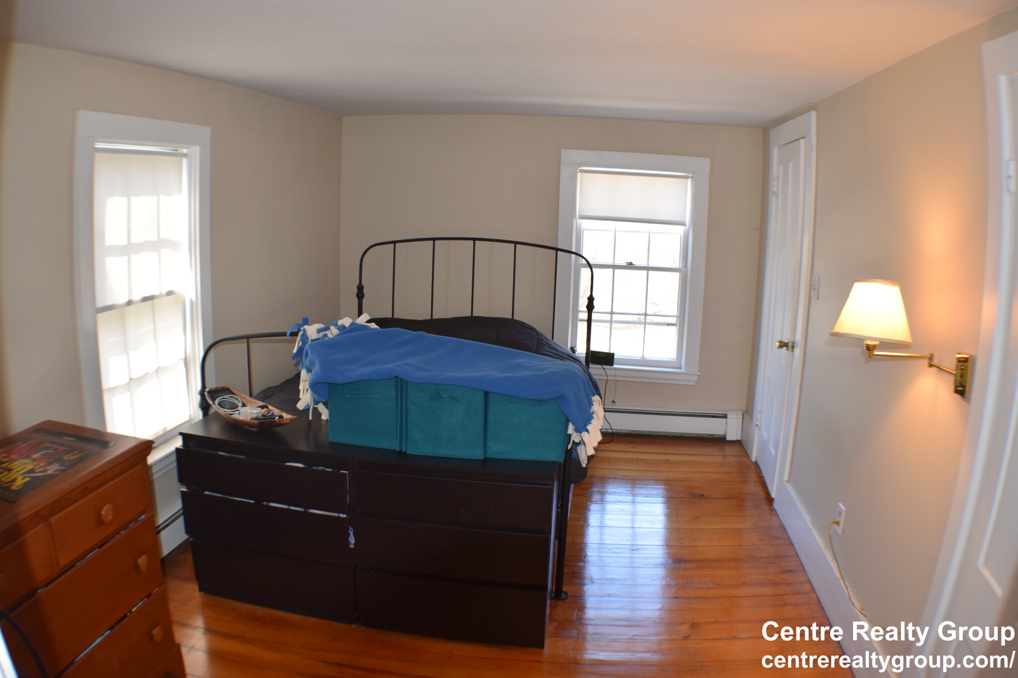 1056 Beacon St, Newton Centre