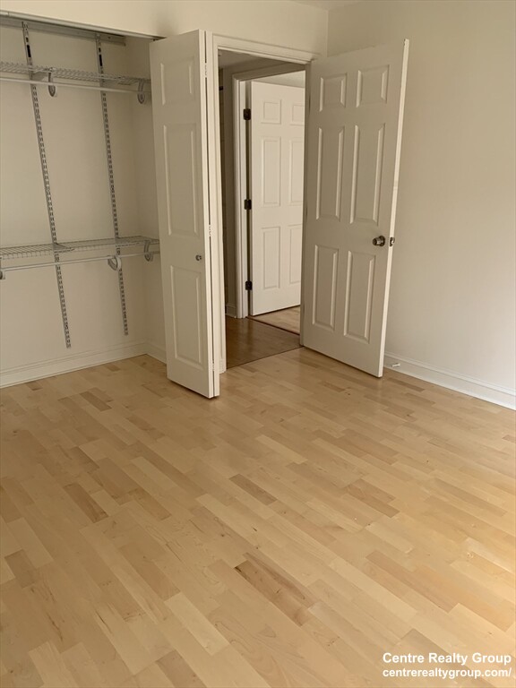 183 Oak St, Newton Upper Falls