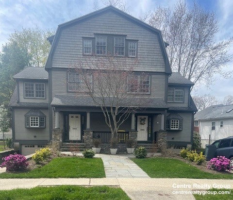 65 Blake St, Newtonville