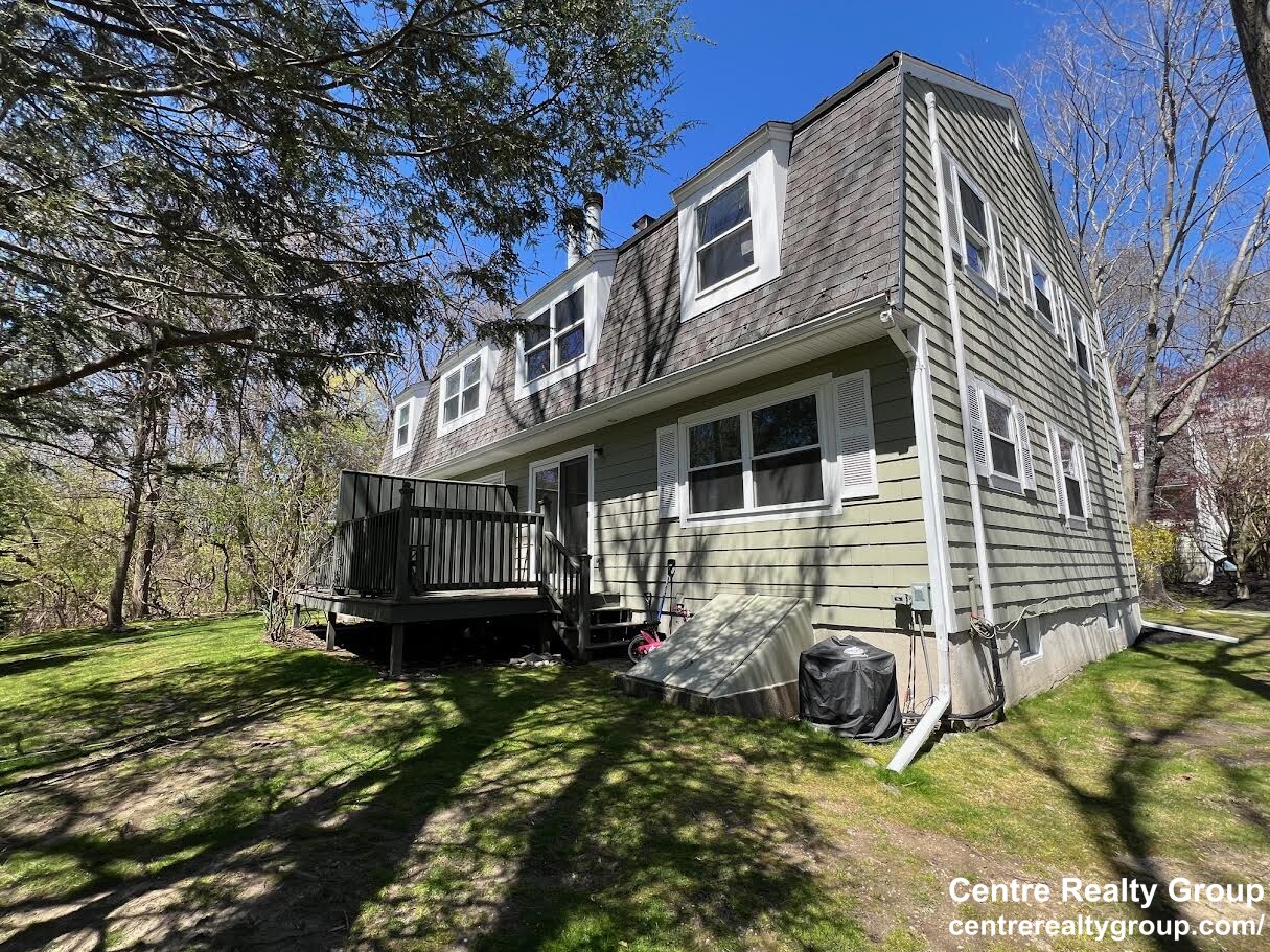 69 Saco St, Newton Upper Falls