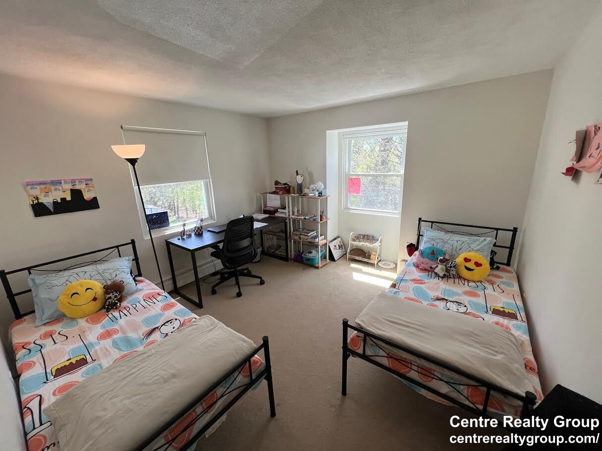 69 Saco St, Newton Upper Falls