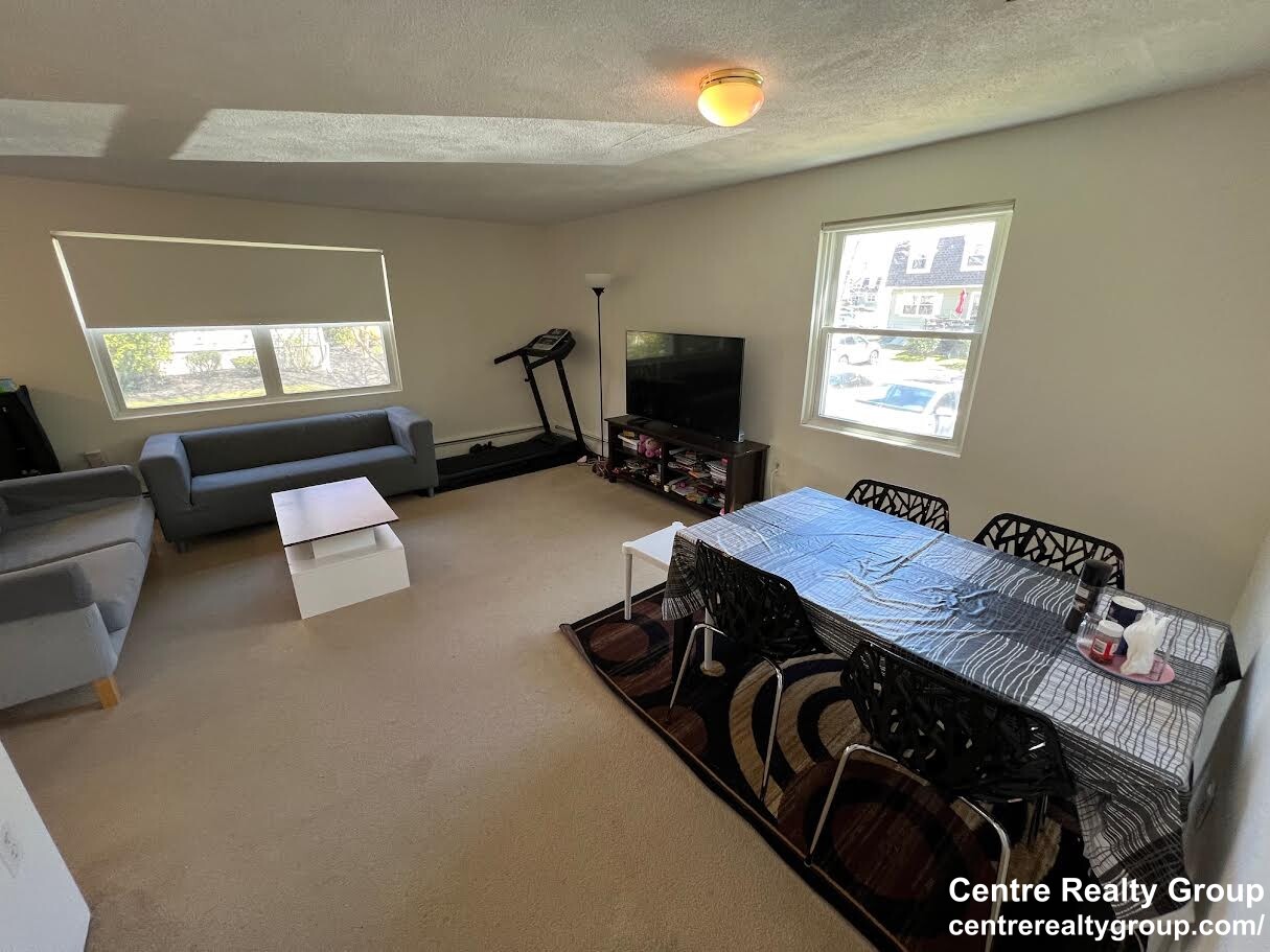 69 Saco St, Newton Upper Falls