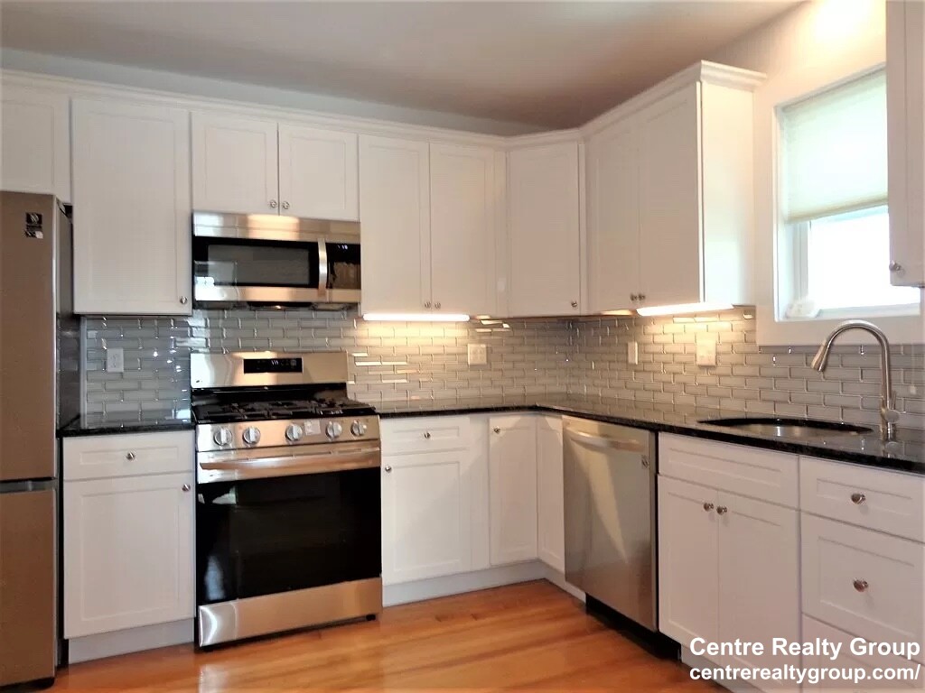 79 Washington Ave, South Side