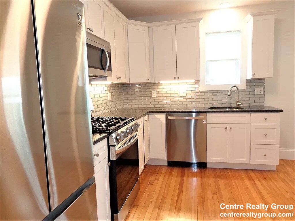 79 Washington Ave, South Side